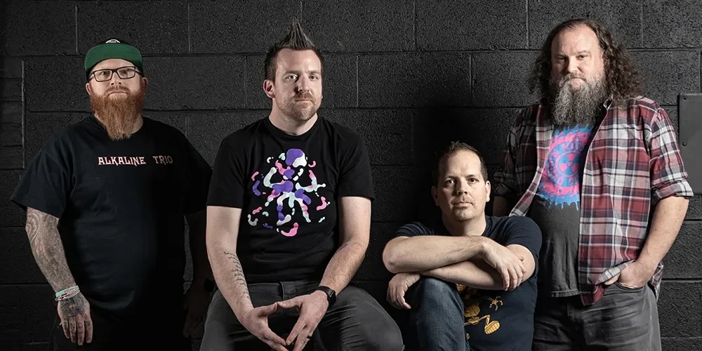 American Television Drop Uplifting Punk Rock Anthem “You Are Not Alone,” EP Coming Via Smartpunk 