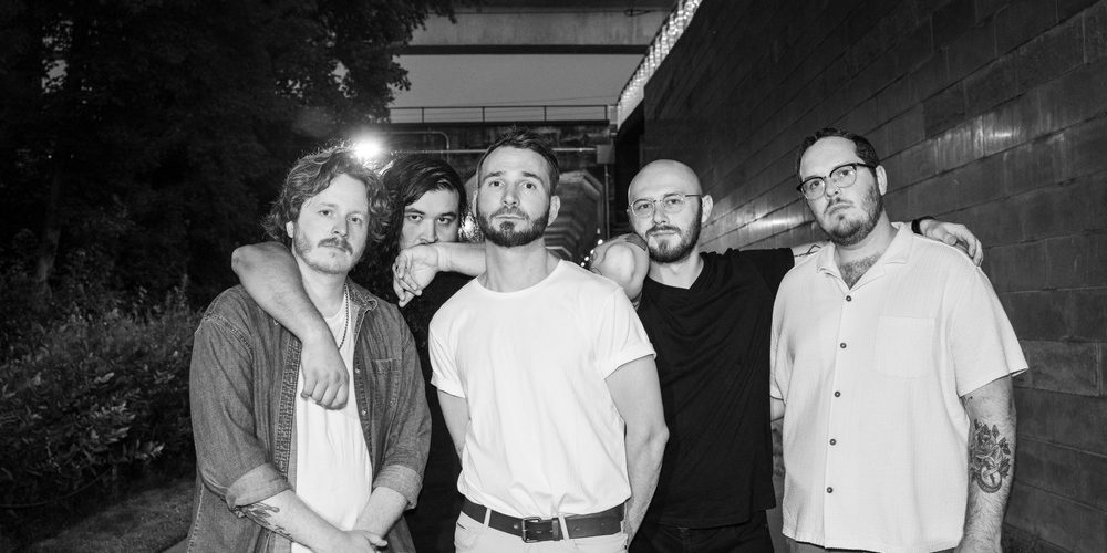 abandcalledlove. Debut EP “Thriving Season” Explores Resilience, Recovery And Self-Discovery