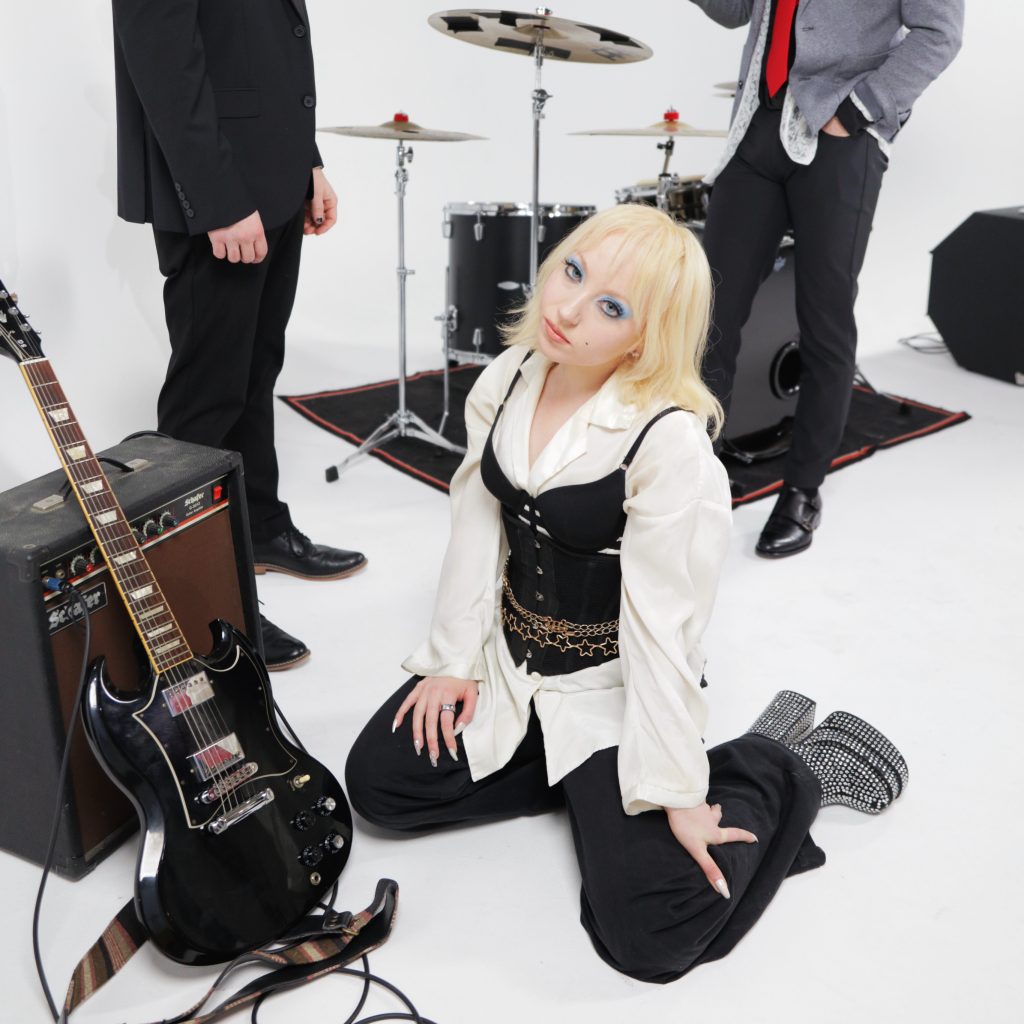 Exclusive: Kit Major Premieres “Not As Witty As I Used To Be” & Announces “Miss Ego” EP 