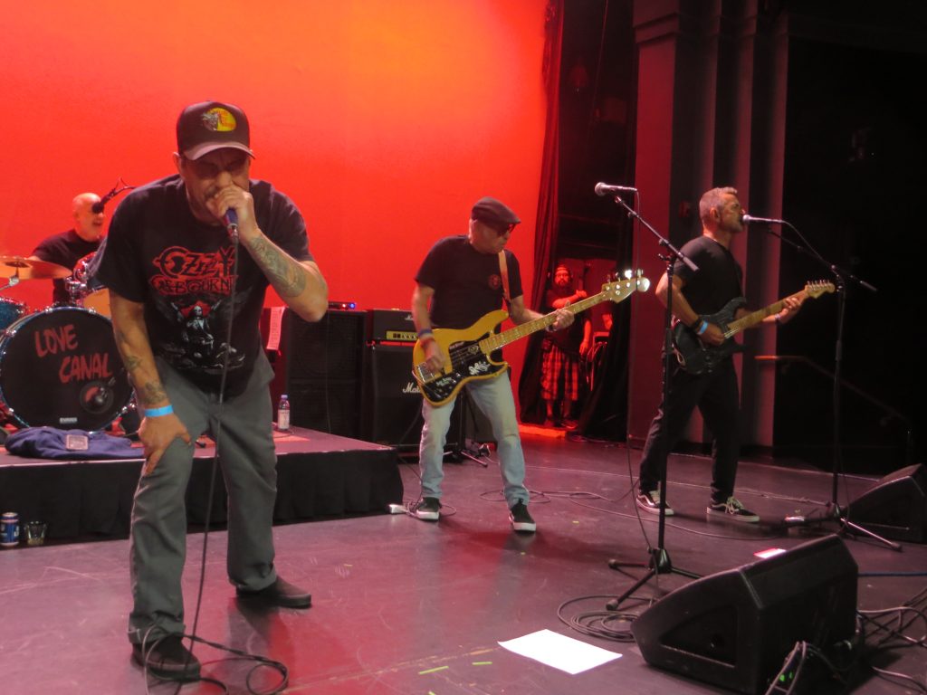 The Dickies / Love Canal – Live In Fontana, CA 